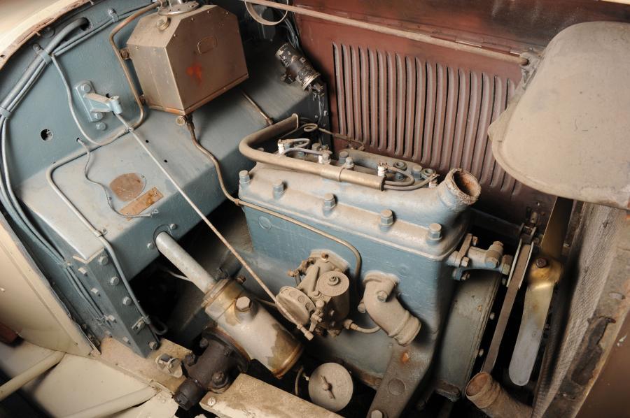  Hotchkiss AM Saloon 1923 года  (фото 10 из 11)